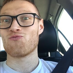 Meet your Posher, Brandon